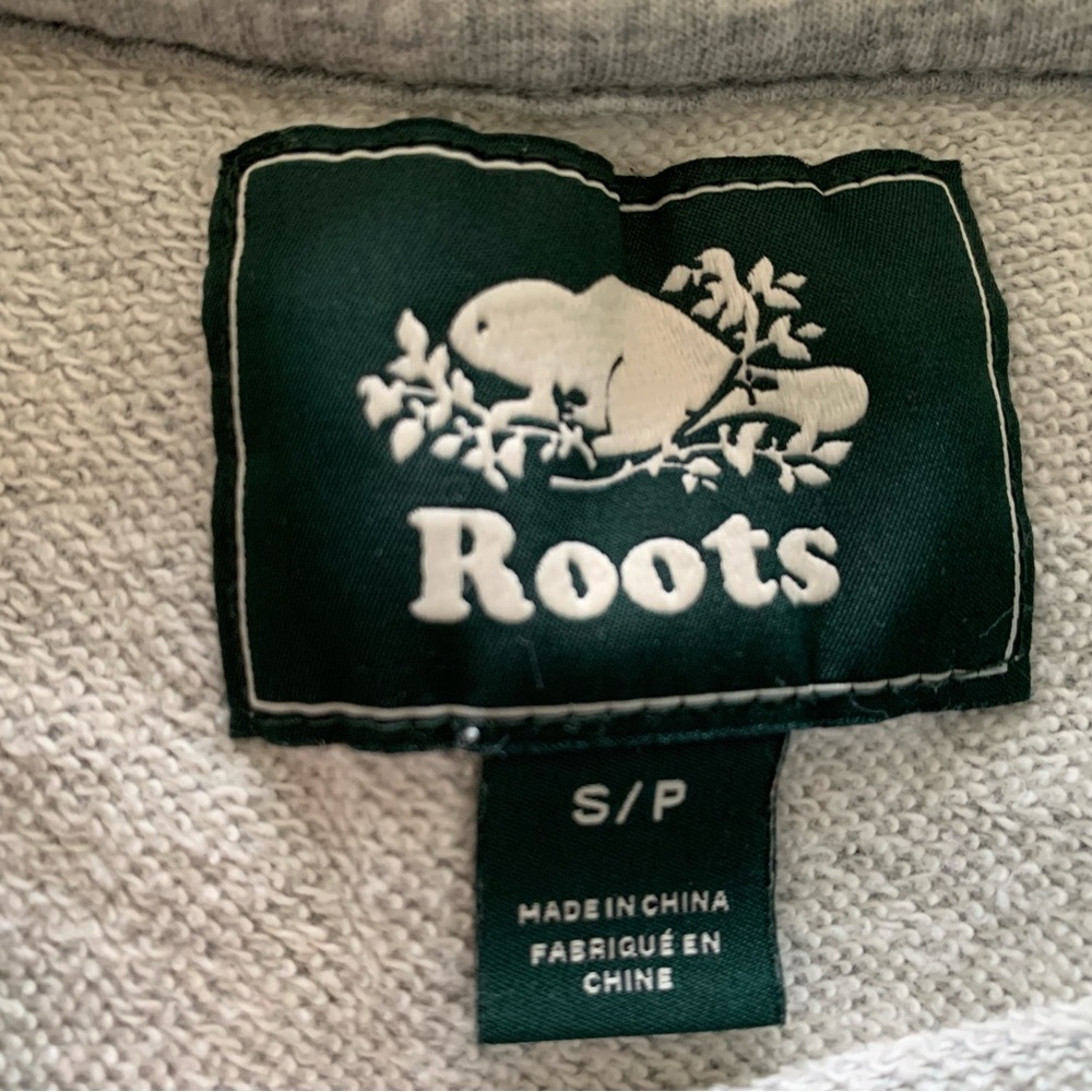 ROOTS Sweatshirt - Picture 10 of 10